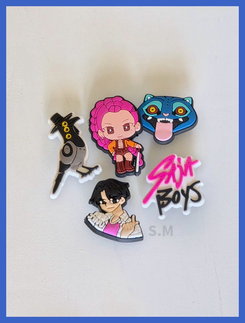 ✨️Kpop Demon Hunters Charms✨️