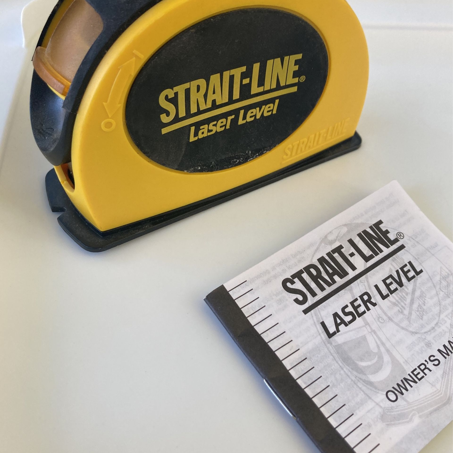STRAITLINE Laser Level for Sale in Chino Valley, AZ OfferUp