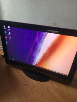 LG Flat Screen TV with Stand