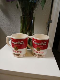 2 vintage Campbell's Soup coffee cups USA
