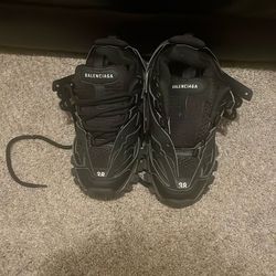 Balenciaga Tracks          READ DESCRIPTION