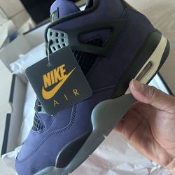 NEW Jordan 4 Retro Imperial Purple