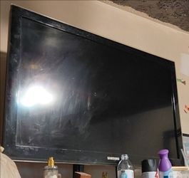 Samsung 42 inch smart TV