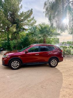 2018 Nissan Rouge ONLY 62K miles