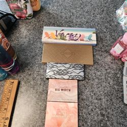 5 Eye Shadow Pallettes