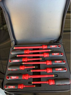 Milwaukee insulated screwdriver set