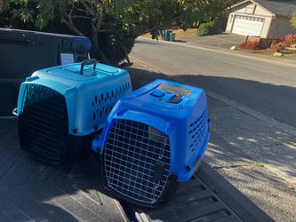 Small Dog Cat Rabbit Bunny Kennel Crate Carrier Like New 24" L by 14” W by 14” H $25 Each