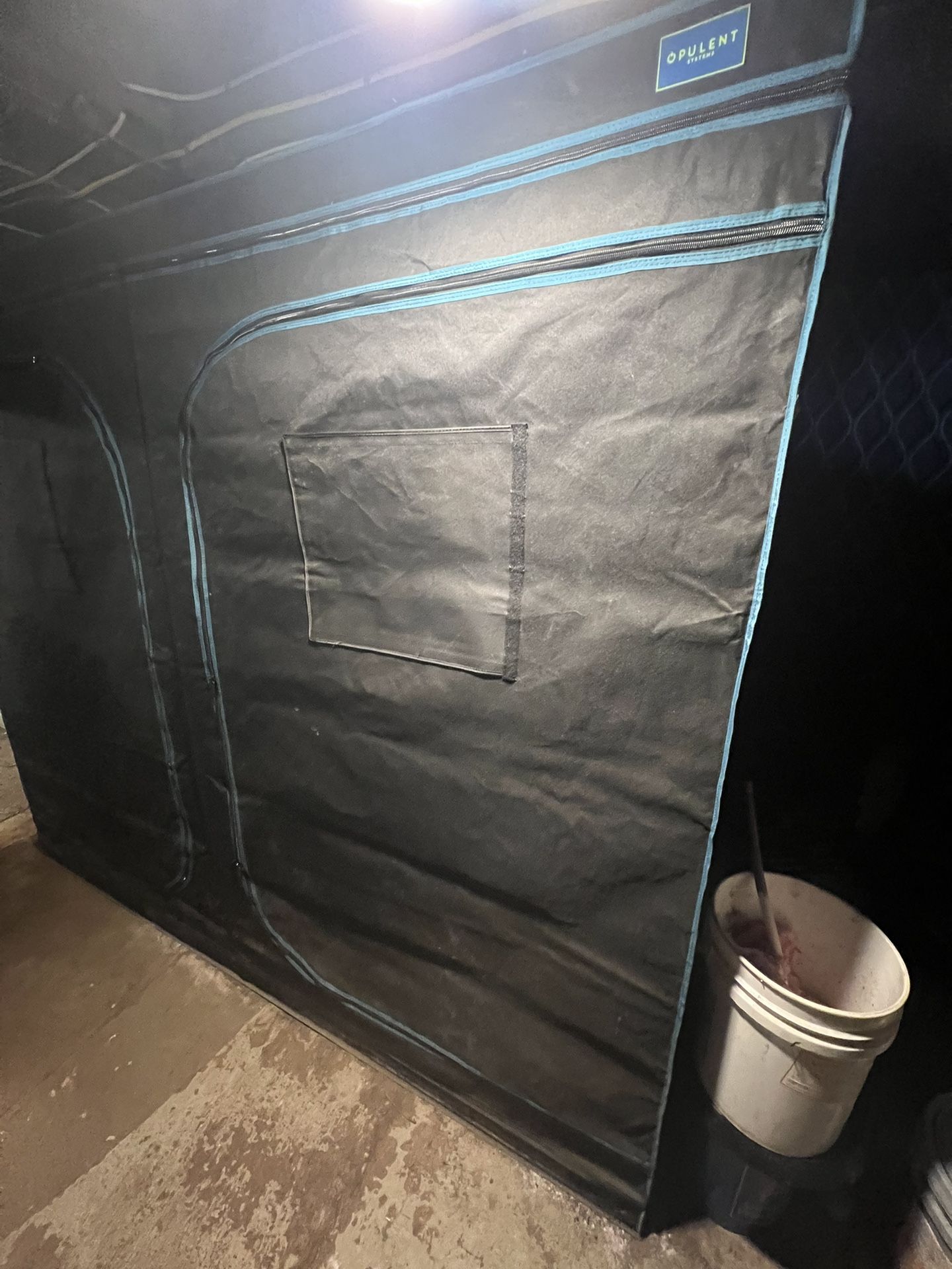 4x8 GROW tent