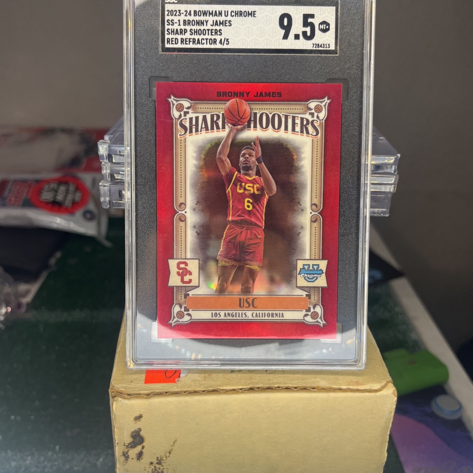 BRONNY JAMES 2023 24 BOWMAN U CHROME SHARP SHOOTERS RED REFRACTOR 4/5 SGC 9.5
