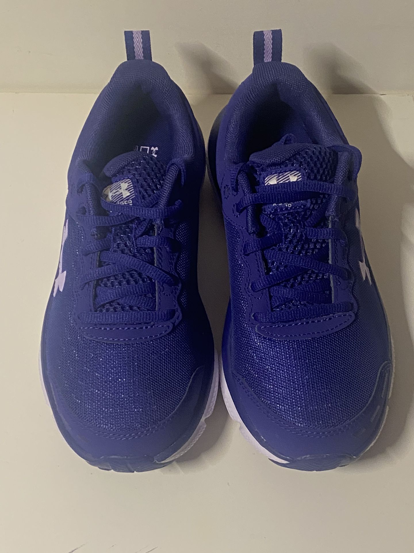 Under Armor Women’s Charged Assert 10  Size 6 &  7.5