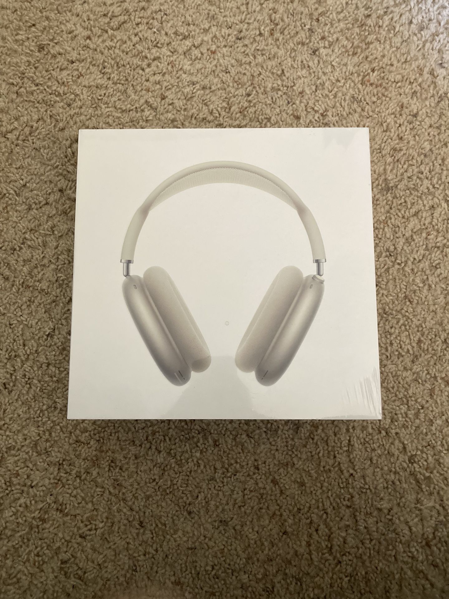 Headphones 