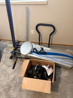 Total Gym w/ box of accessories