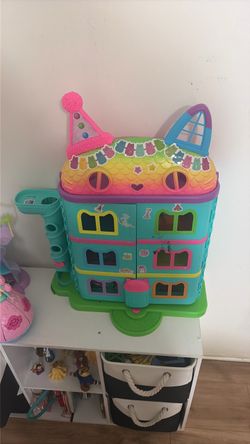 Gaby dollhouse