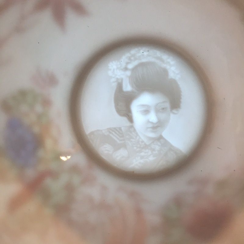 Geisha porcelain tea set