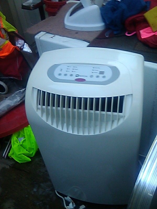 Maytag Portable Ac Unit Model Nmpeb08f2a For Sale In Modesto Ca Offerup