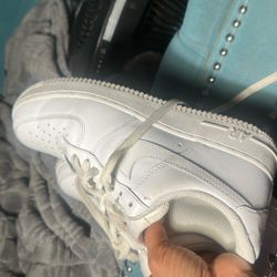 nike air force one size 9 de hombre en buebas condiciones 