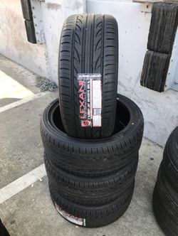 !!!!!!BRAND NEW 225/40/18 LEXANI TIRES!!!!