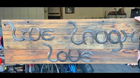 Real Wood And Horseshoe Sign ⭐️Welcome⭐️ OBO