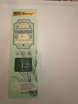 SPF 50 make up fix spray