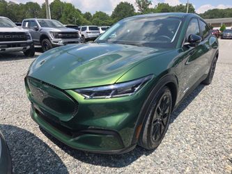 2025 Ford Mustang Mach-E