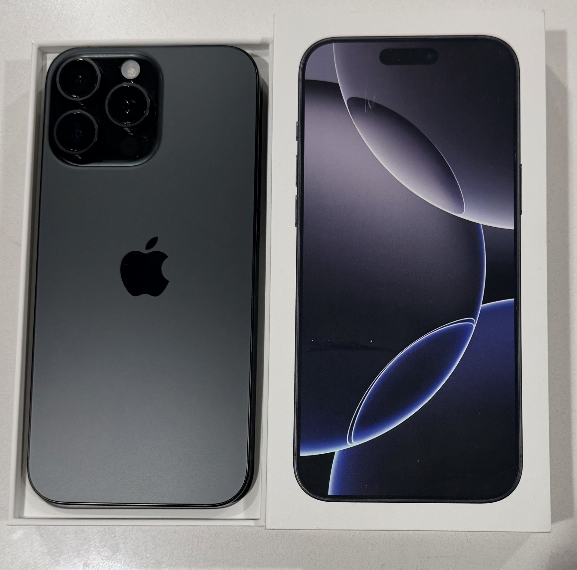 📱 iPhone 16 Pro max (256 GB) for Sale – Great Condition!