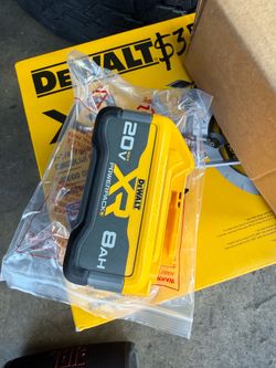 Dewalt battery 8.0XR $135
