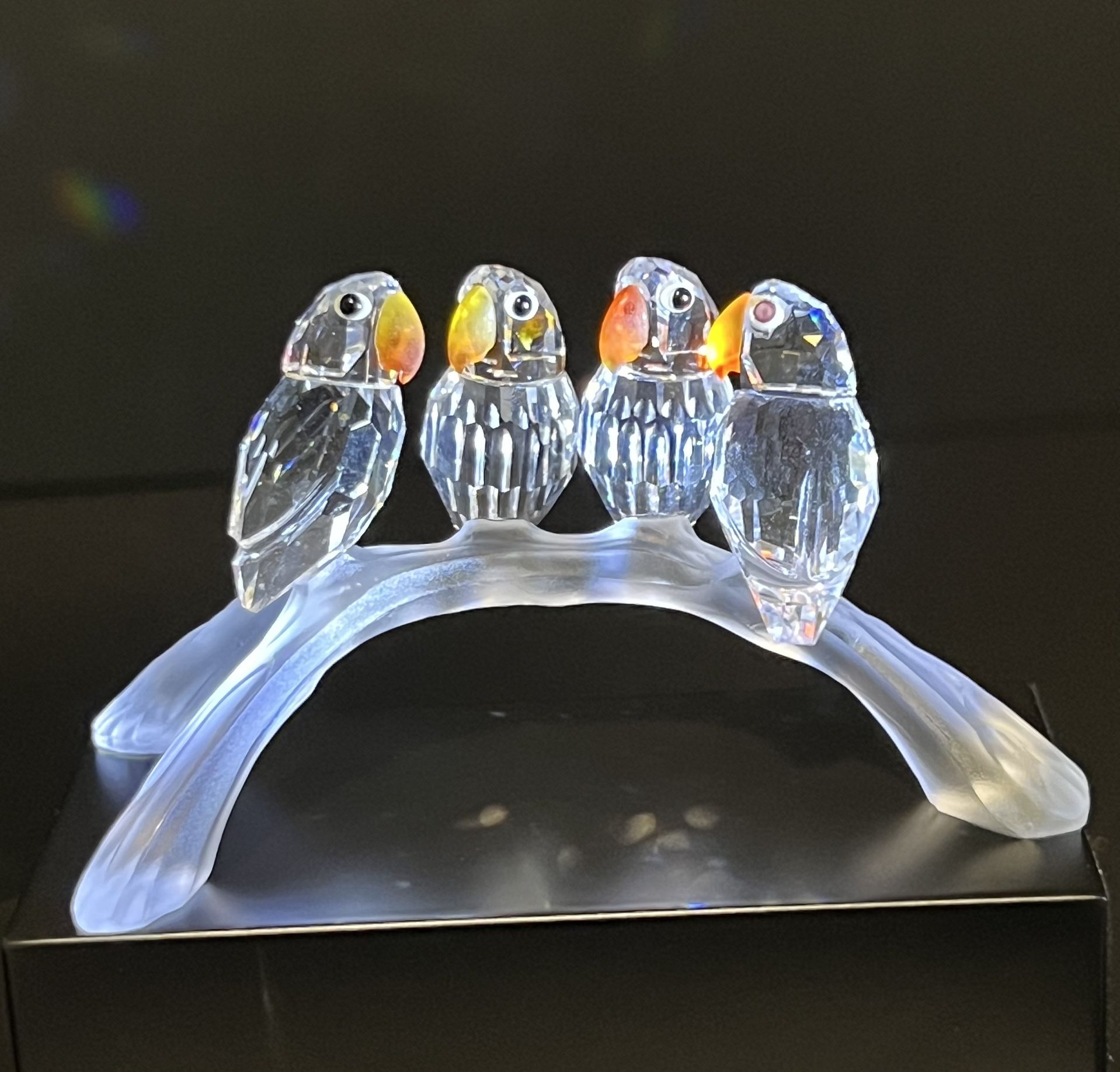 Swarovski 1996 Baby Lovebirds Frosted Branch Crystal Moments Figurine 199123, 4.25x2”