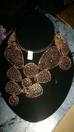 Collar muy Fina caprichoso