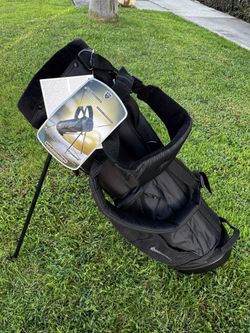 BRAND NEW Nike Golf Junior Stand Bag – Never Used – Original Tags
