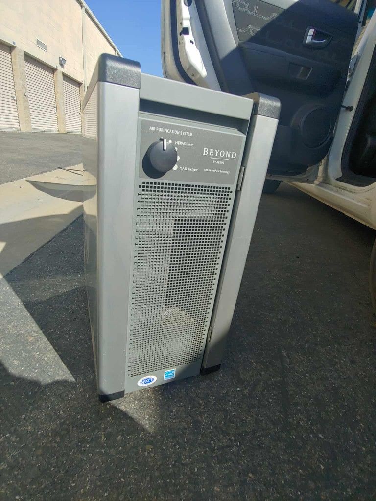 Beyond By Aerus (Air Scrubber)