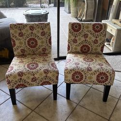 Set of 2 chairs