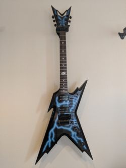 Dean Razorback Lightning Dimebag Electric Guitar for Sale in Santa Clarita,  CA - OfferUp