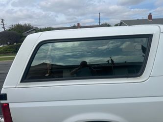 96 Bronco hardtop parts