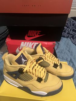 Jordan 4 