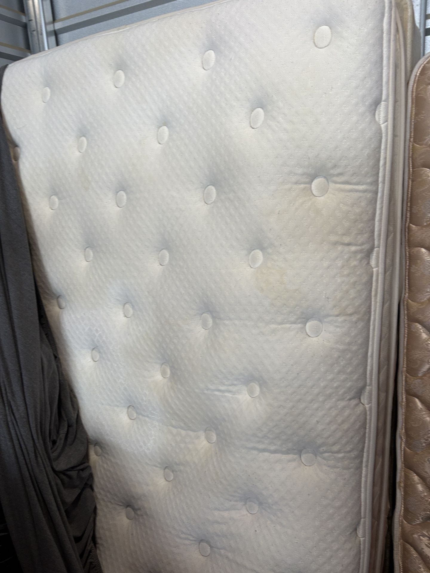 Queen Size Pillowtop Mattress