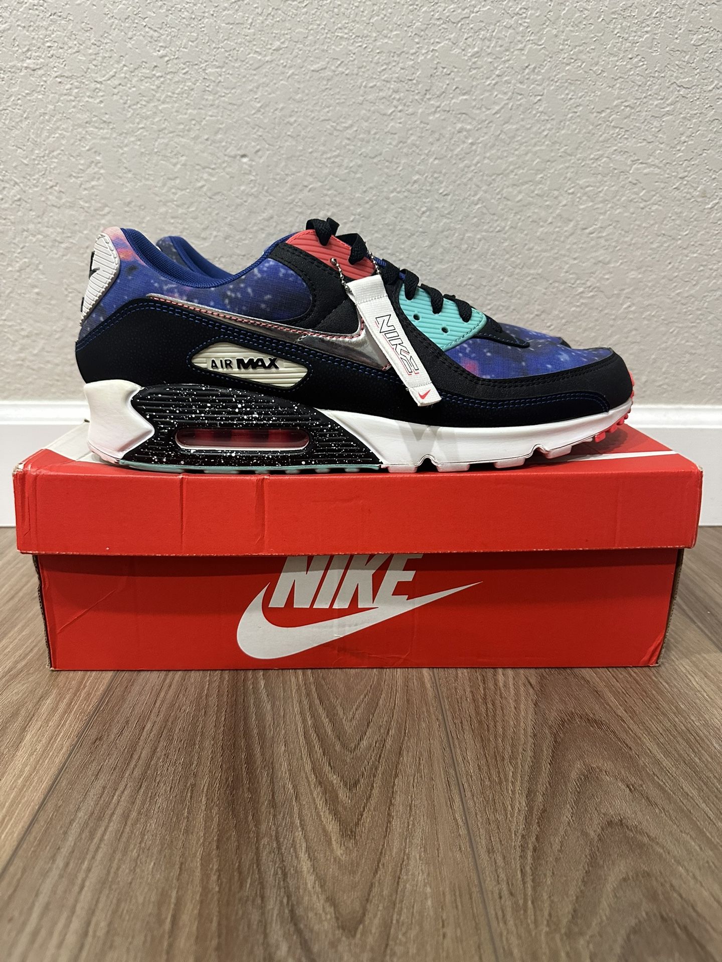 $80 Nike Air Max 90 Galaxy (Size 13 NO TRADES)