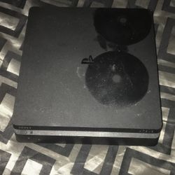 Ps4 With Out Cables 
