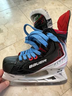 Bauer Vapor fly 30 ice skates