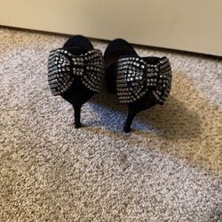Steve Madden Black Heels with Embellished Bow