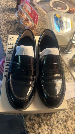 Par de sapatos para mujer confortables