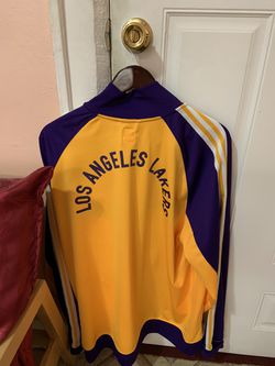 New Men's XL LA Lakers Adidas Track Jacket & New Era Fitted Hat 7 5/8 NBA Los  Angeles Outfit Lebron for Sale in The Bronx, NY - OfferUp