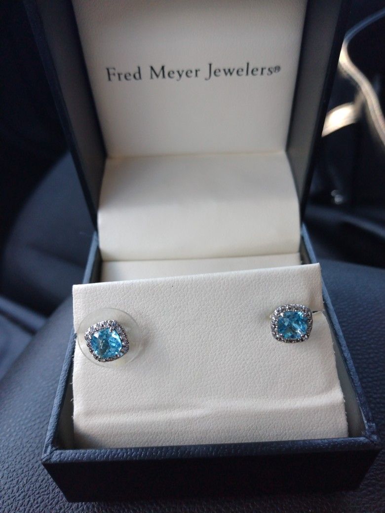 Silver & Topaz Set
