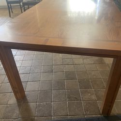 Kitchen Table With 2 Extensions And 6 Chairs 