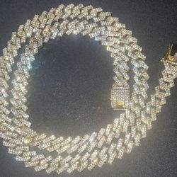 18k Gold Diamond Cuban Link