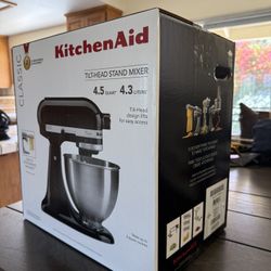 Kitchen Aid Stand Mixer - Brand New!!