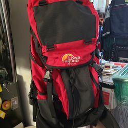 Lowe Alpine Vision 40 hiking/camping backpack