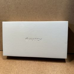 Apple Watch Ultra 3 GPS + Cellular, 49mm Natural Titanium Case with Black Alpine