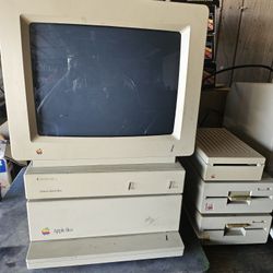 Apple IIgs.   Woz Signature