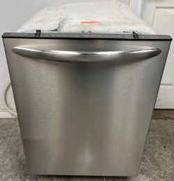 Frigidaire 24“ Top Control Built-In Dishwasher in Stainless Steel - FREE DROP OFF