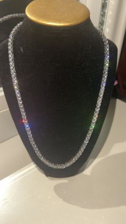 Moissanite tennis chain 22 inch 5mm shines crazy